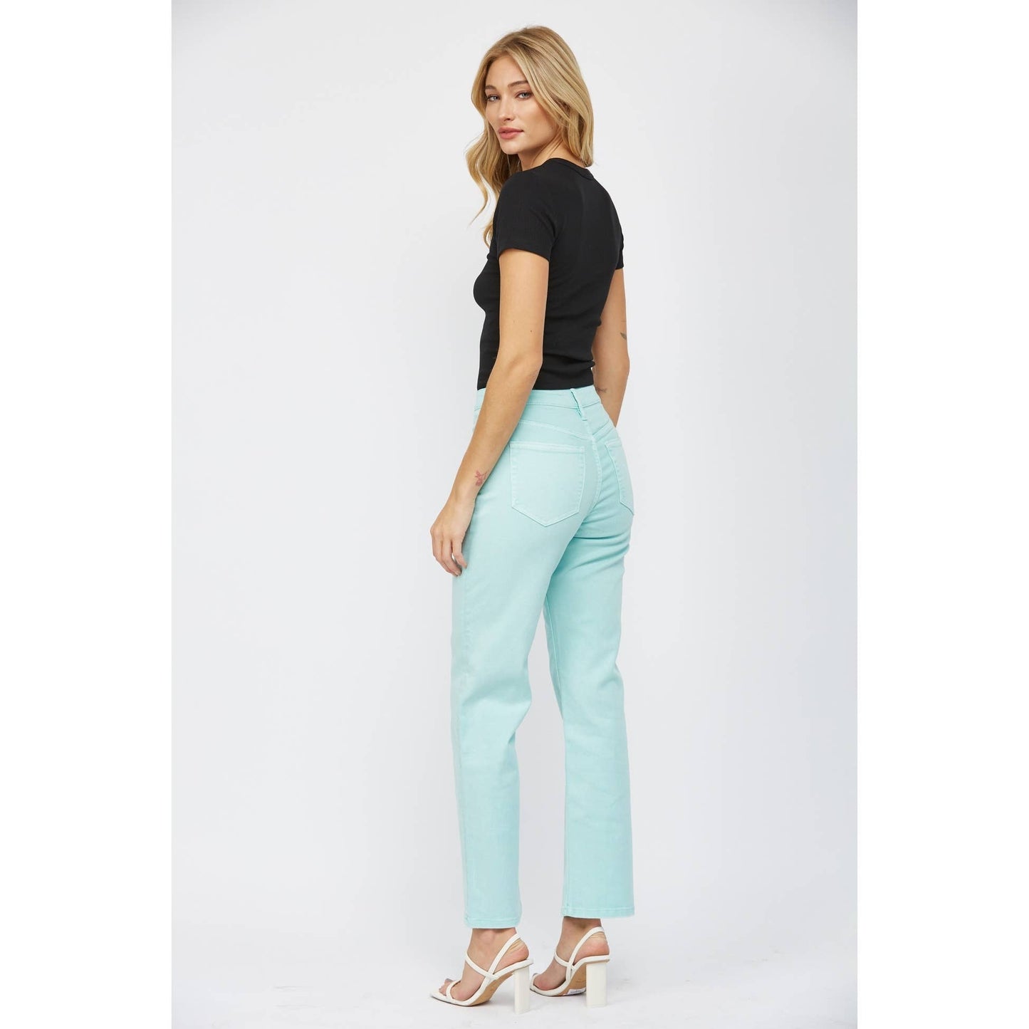 MICA SUPER HIGH RISE 90S RELAXED STRAIGHT JEANS