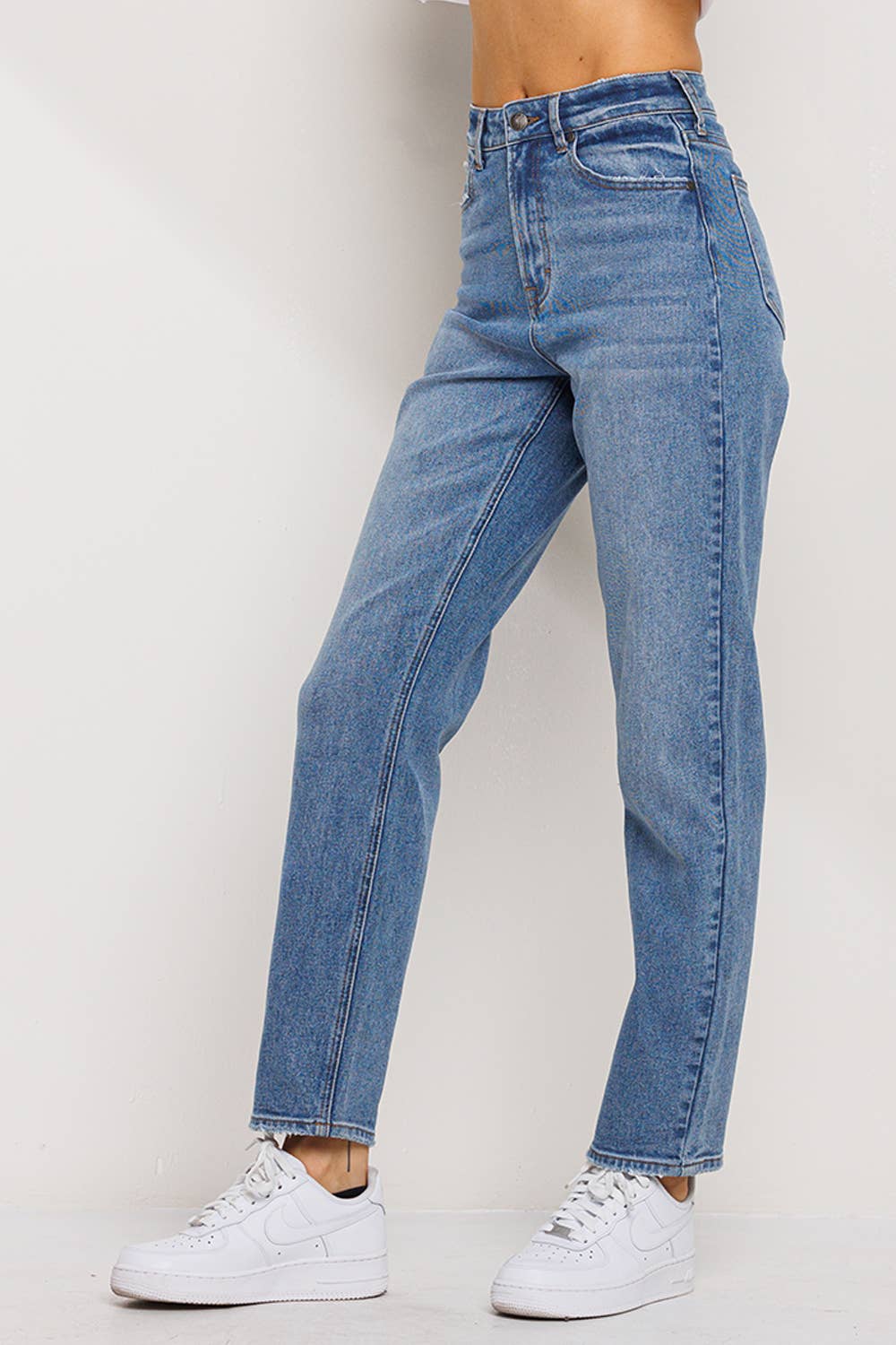 Jerrica High Rise Mom Jeans