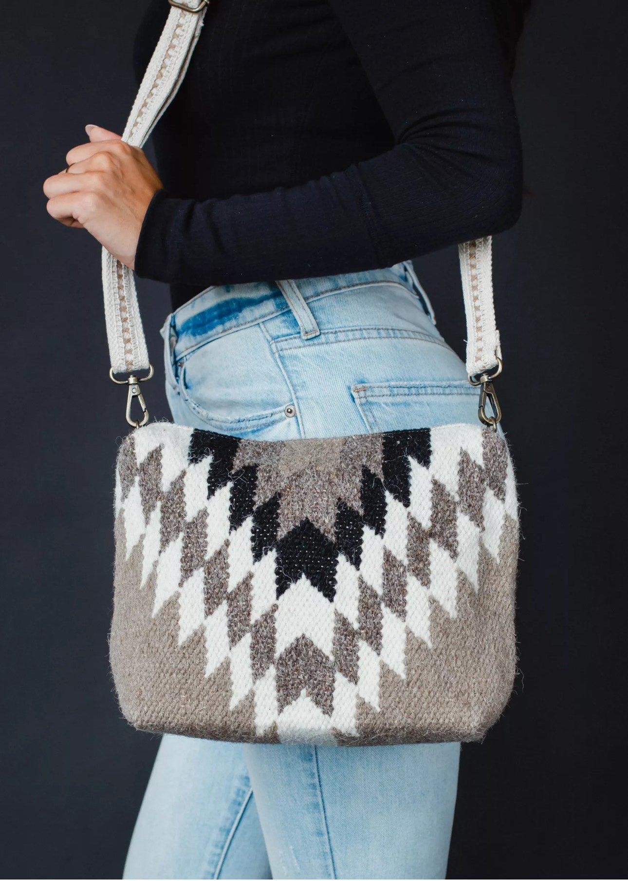 Kerrie Crossbody Bag