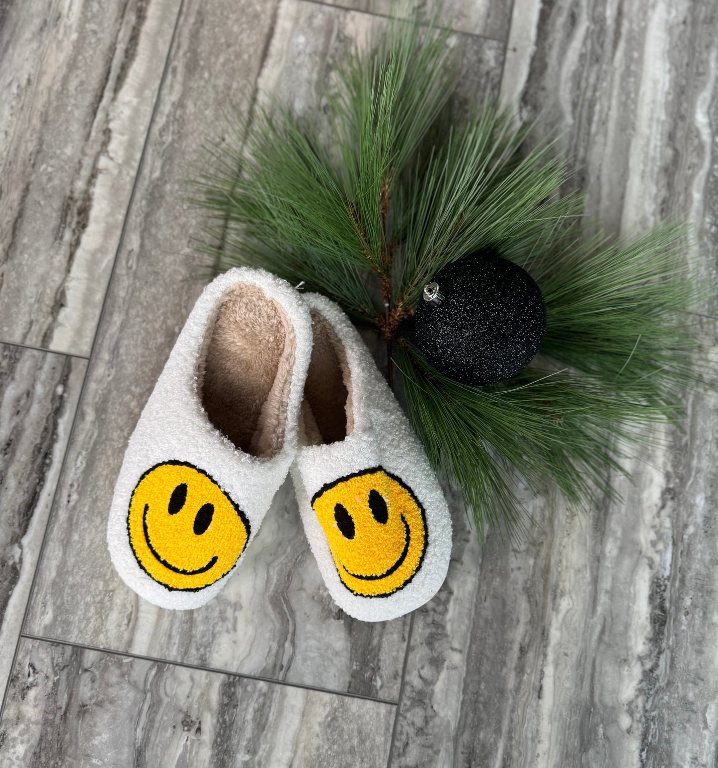 SMILEY FACE SLIPPERS