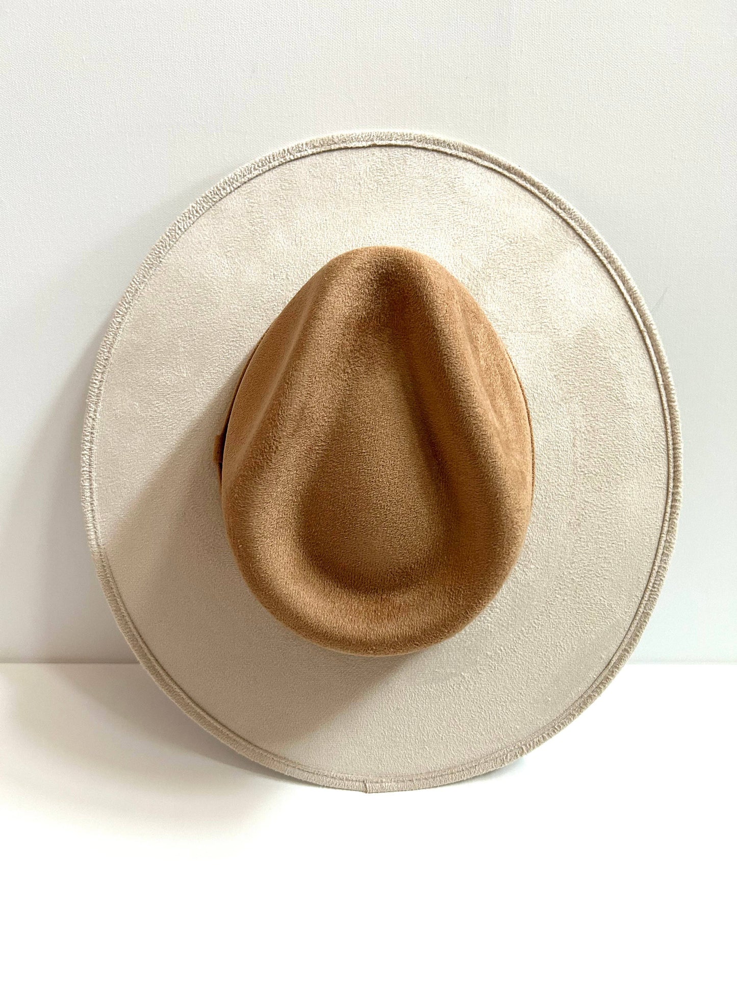 Vegan Suede Rancher Hat - Ivory + Cappuccino