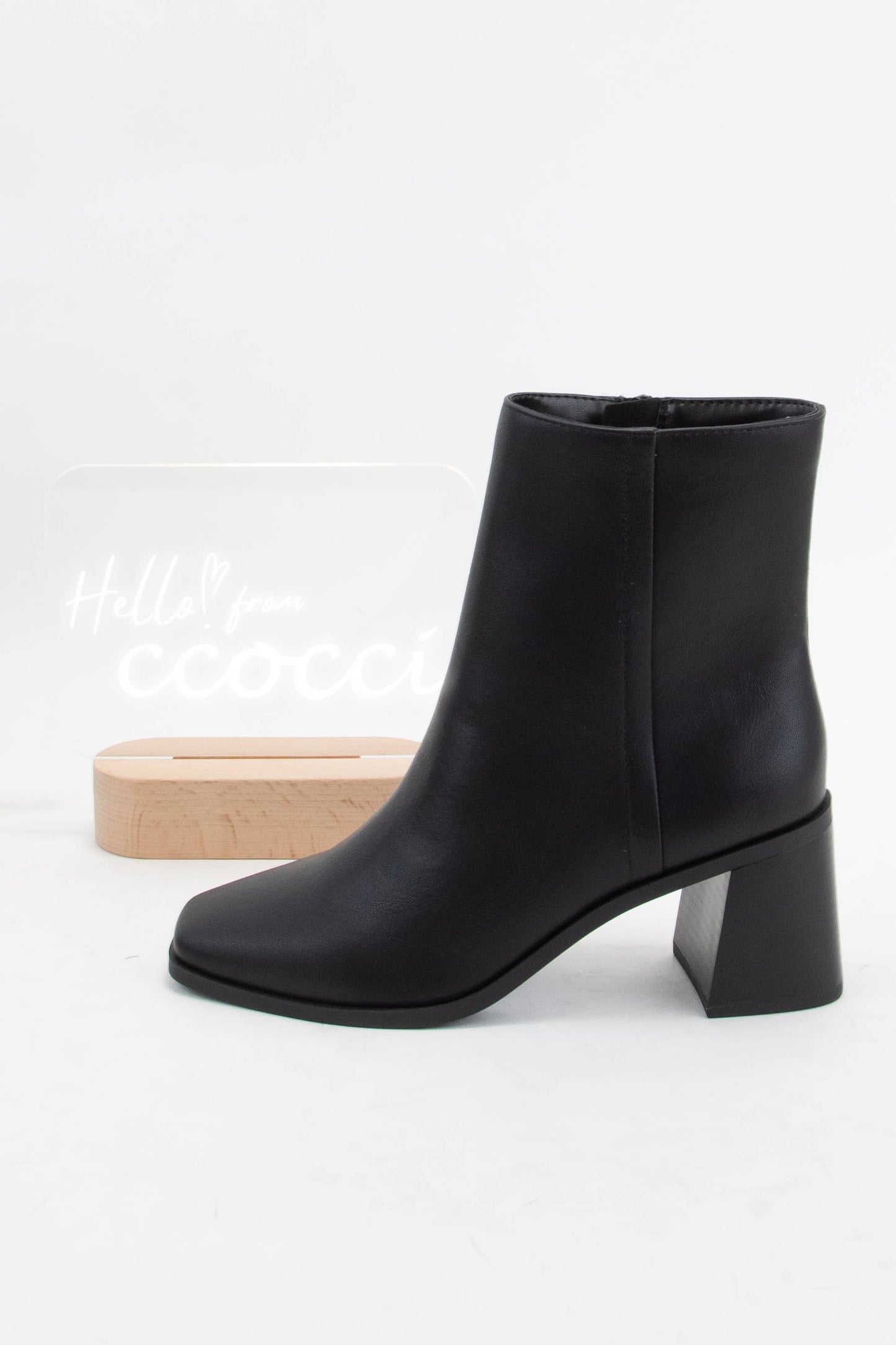 EVA BLACK BOOTIE WITH SIDE ZIPPER