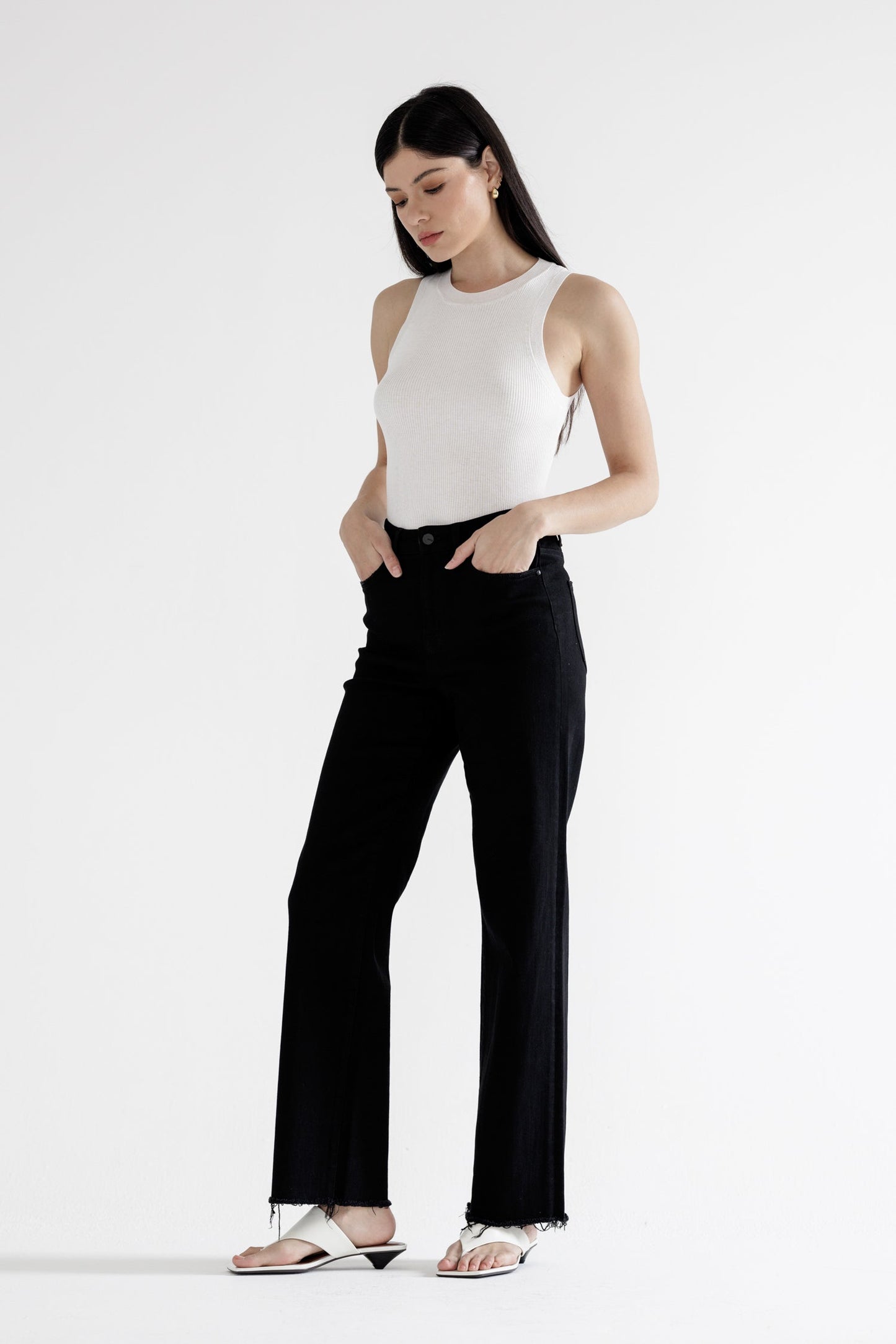 MICHELLE BLACK HIGH RISE WIDE LEG RAW HEM